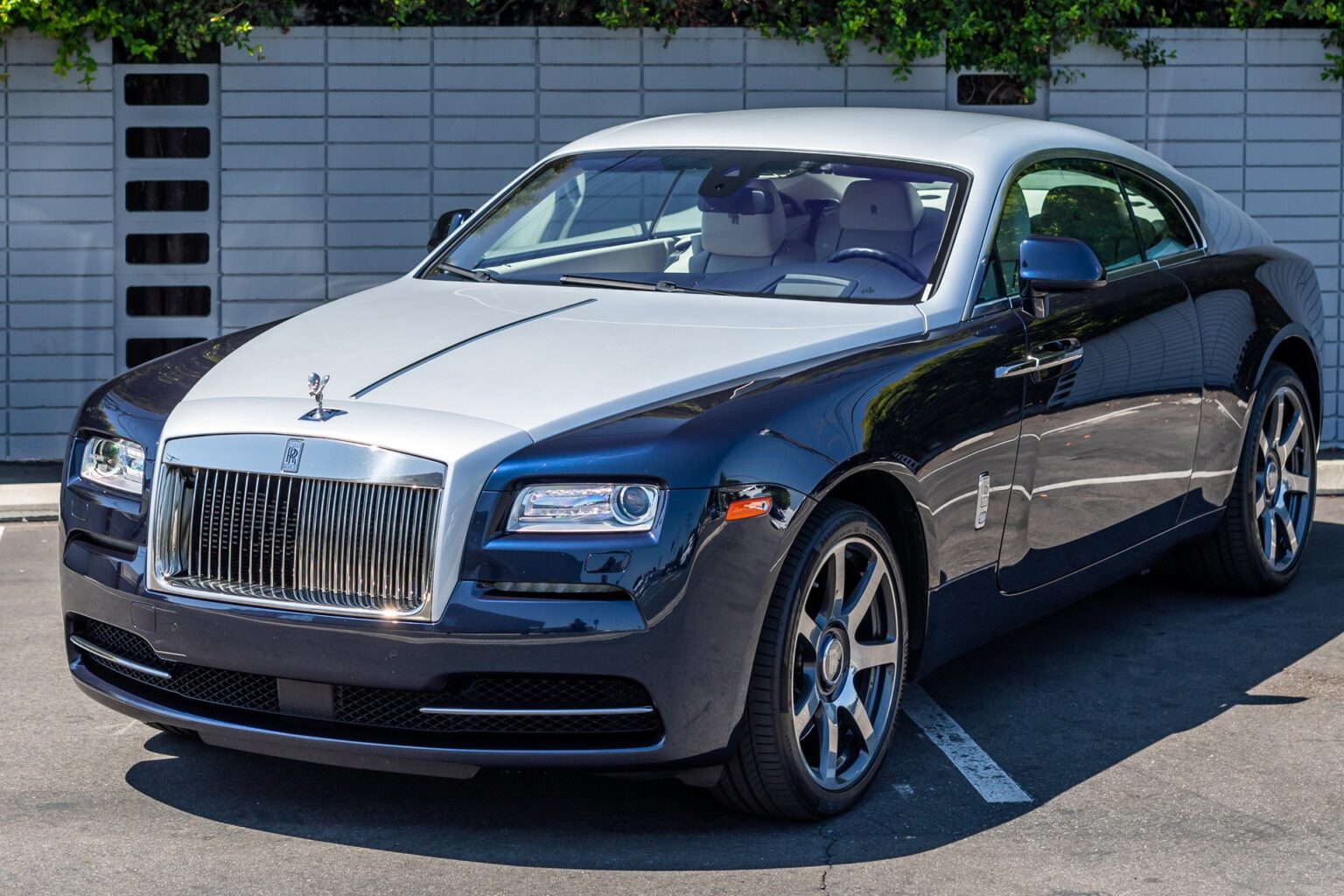 Used-2016-Rolls-Royce-Wraith-1725406606-1536x1024